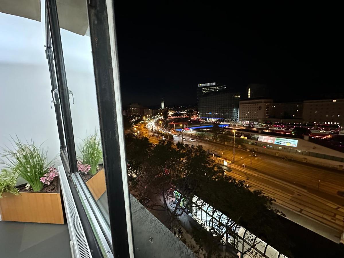 Apartment Am Schwedenplatz Wiedeń Zewnętrze zdjęcie